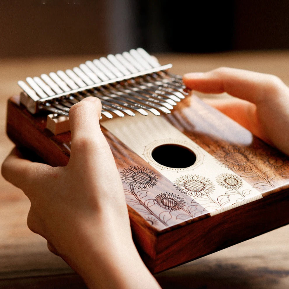 Kalimba HLURU 17 Lames en Bois Massif